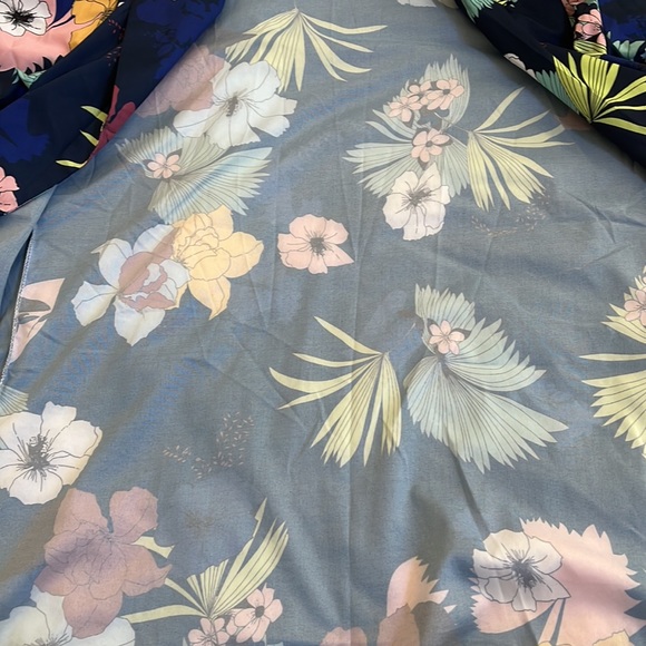 NO LABEL Women’s Blue Floral Blazer & Shorts Set Size S/M EUC - Picture 6 of 17